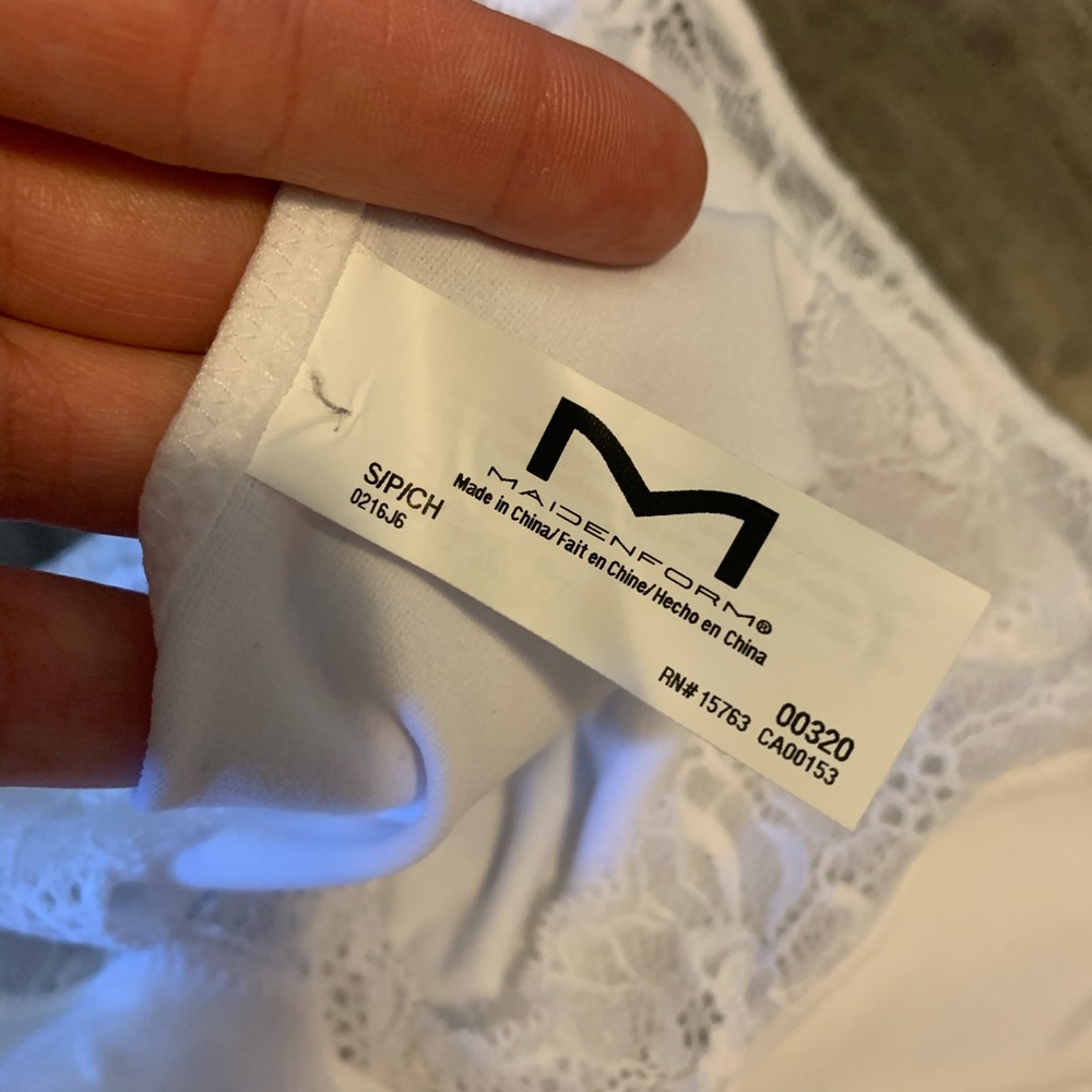 🆕 Shapewear- Maidenforms Compression Tank - Picture 3 of 3